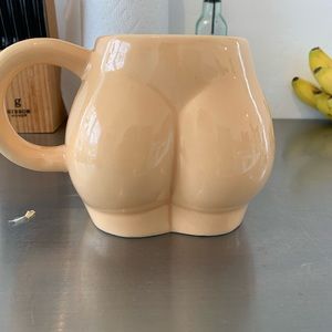 Funny gift Butt Naked Mug 🙃